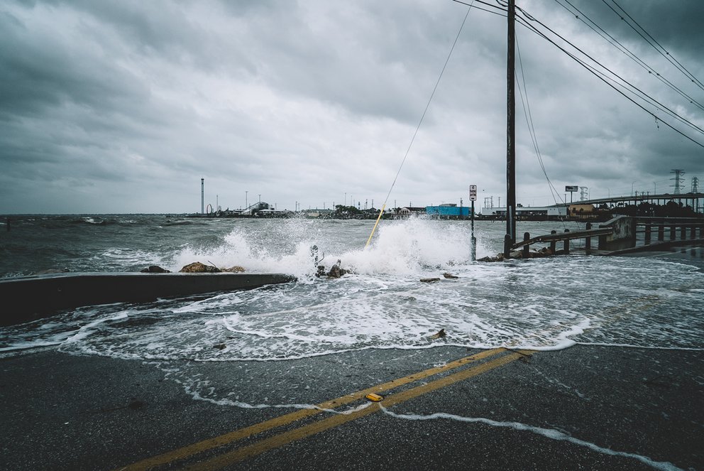 Hurricane storm surge flood waters can take a heavy toll on society. TACC supercomputer simulations are an important tool for state and federal agencies in protecting life and property. Credit: iStock (Hurricane Harvey in Kemah, TX, near Houston).