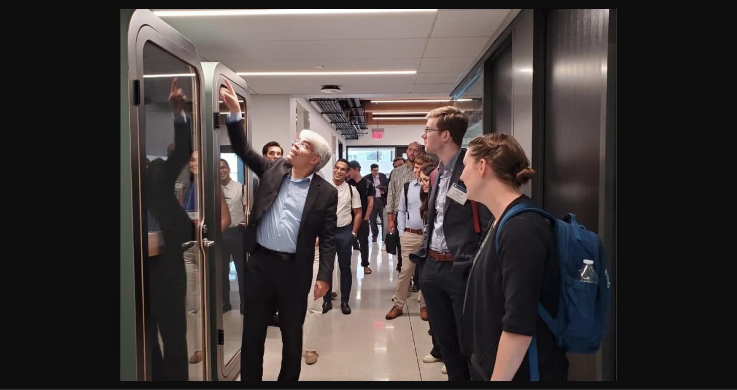 A tour as part of the 2025 NAE Frontiers of Engineering Symposium. The Grainger Foundation