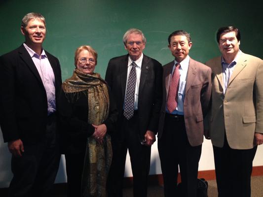 Oden delivers the Ted Belytschko Lecture at Northwestern